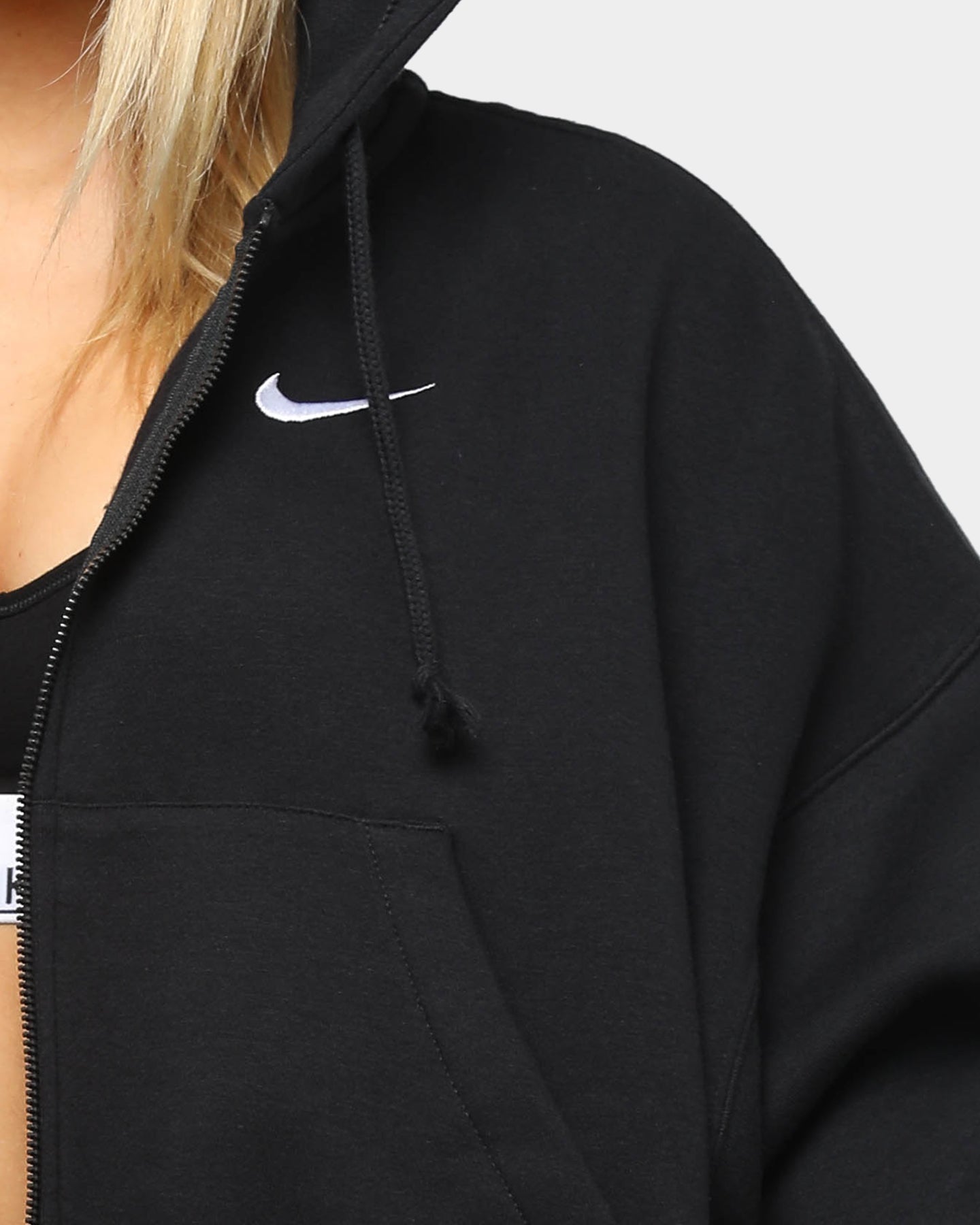 nike black essentials hoodie women's