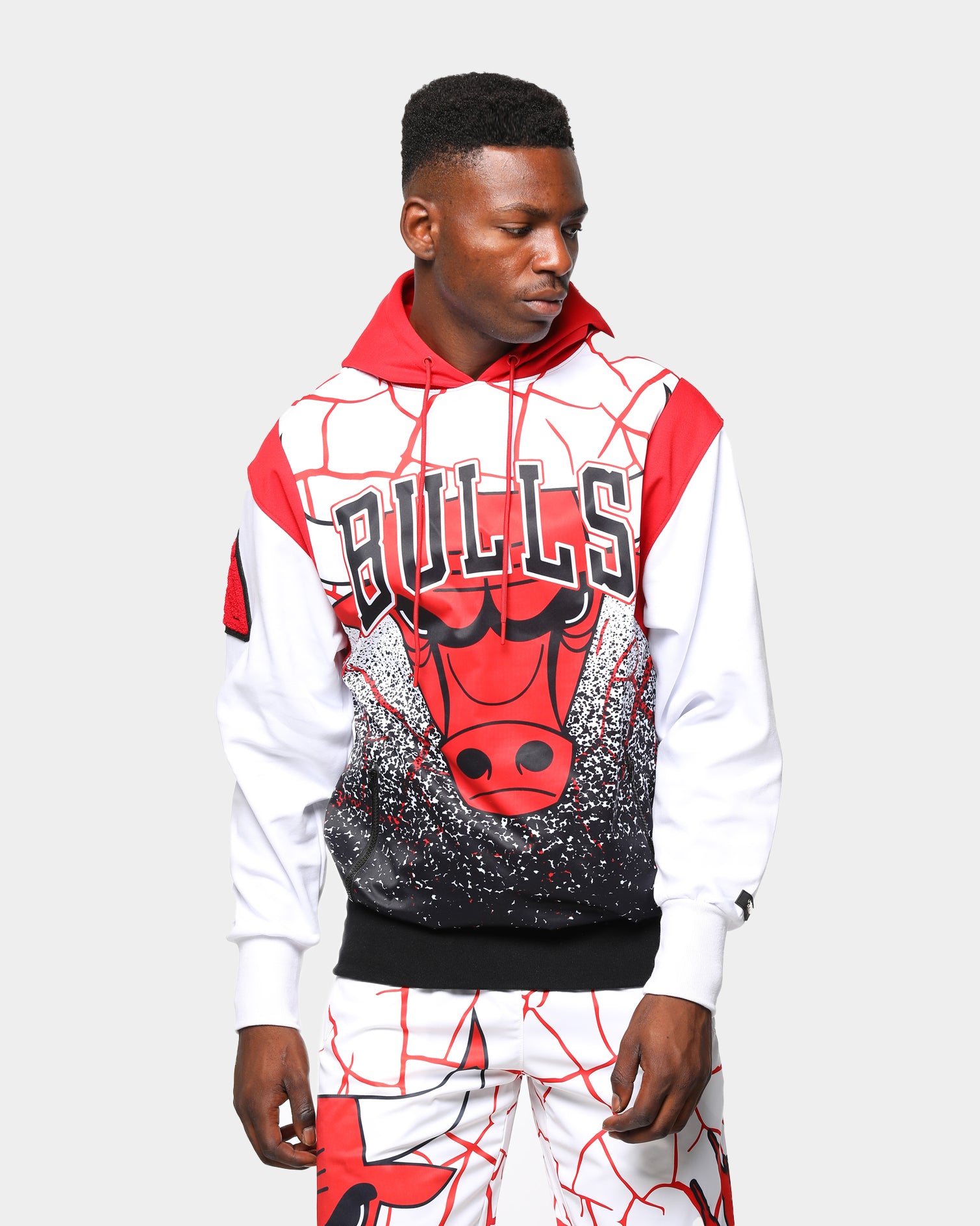 white bulls hoodie