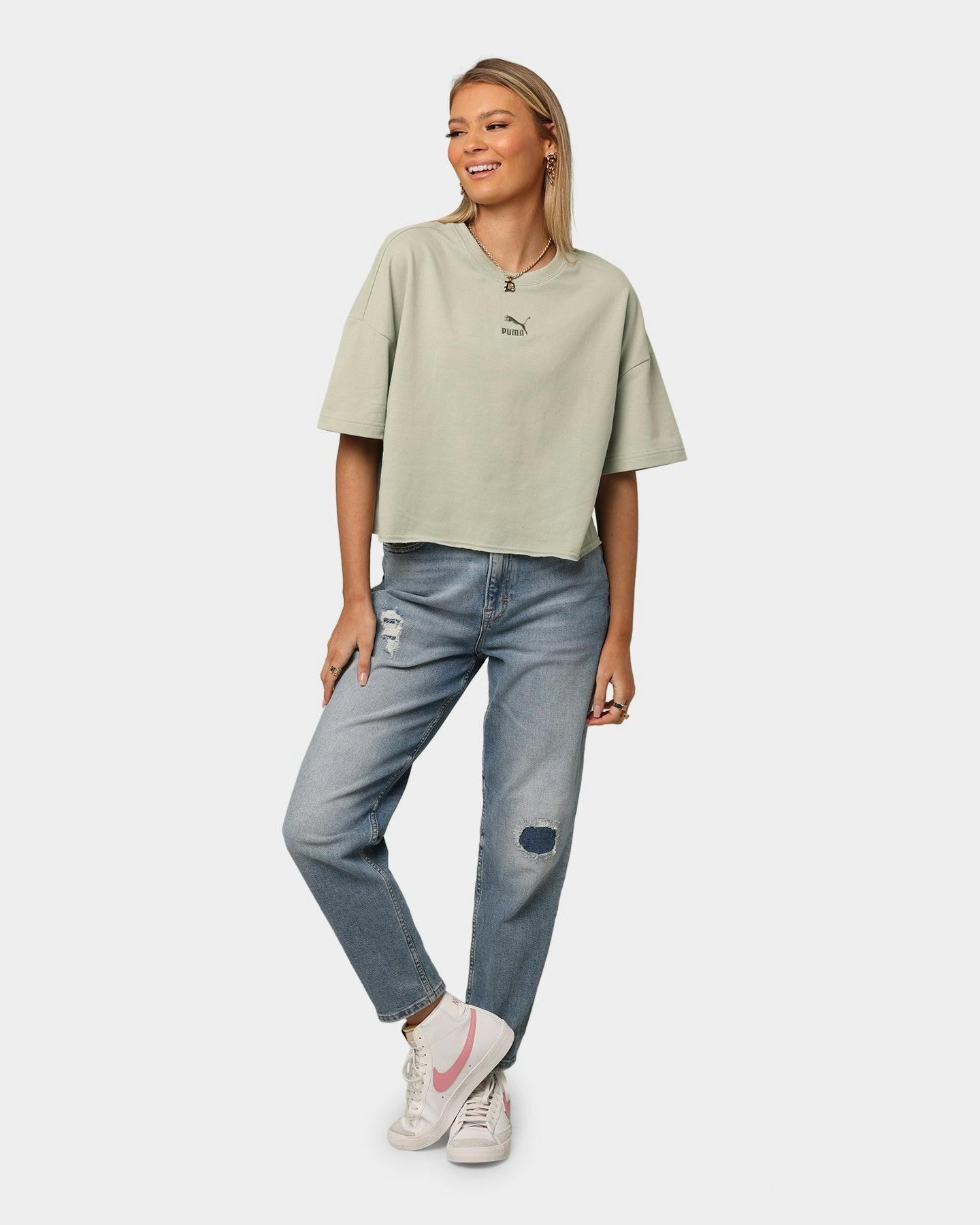 Download Puma Women's Classic Raw Edge Crew T-Shirt Desert Sage ...