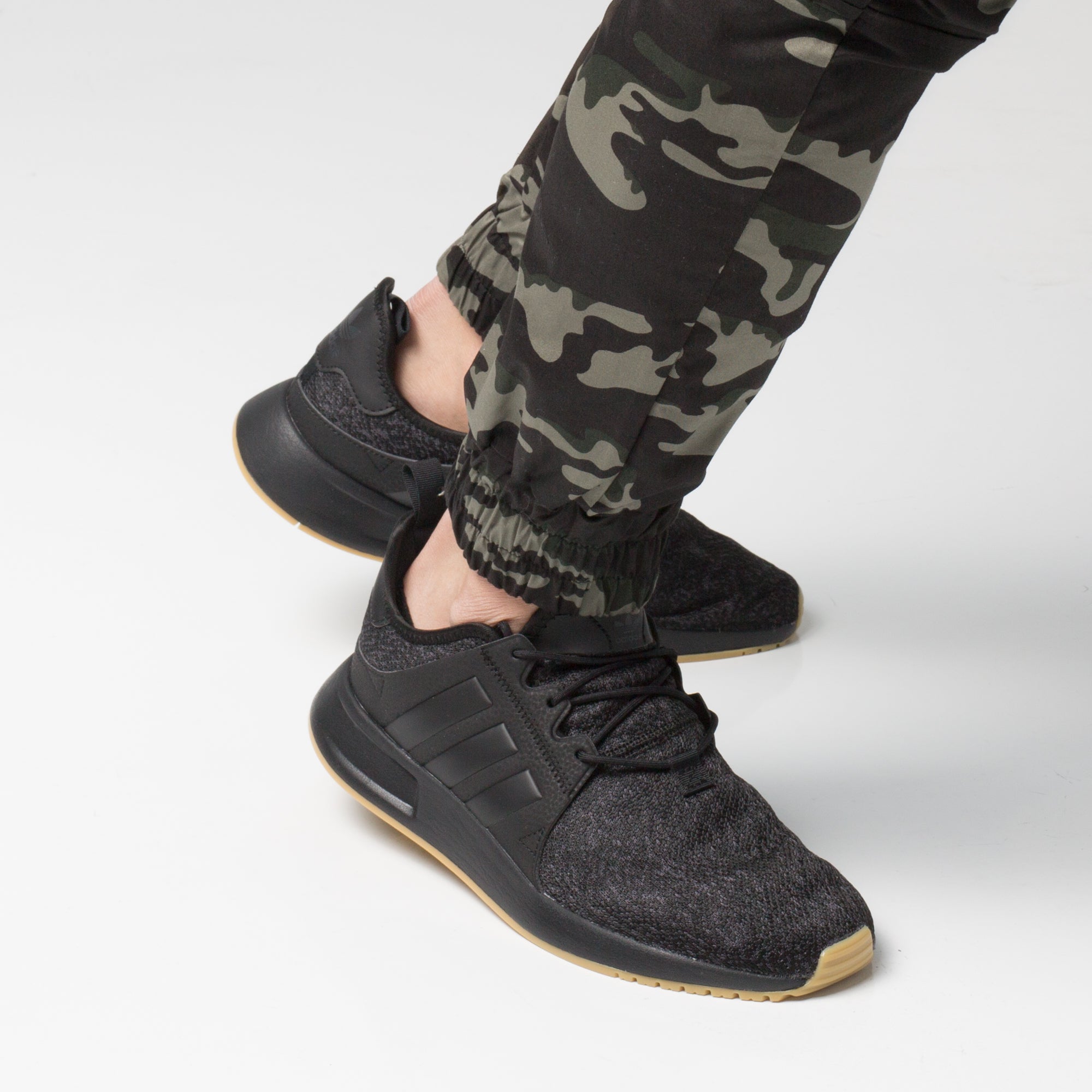 adidas xplr black gum