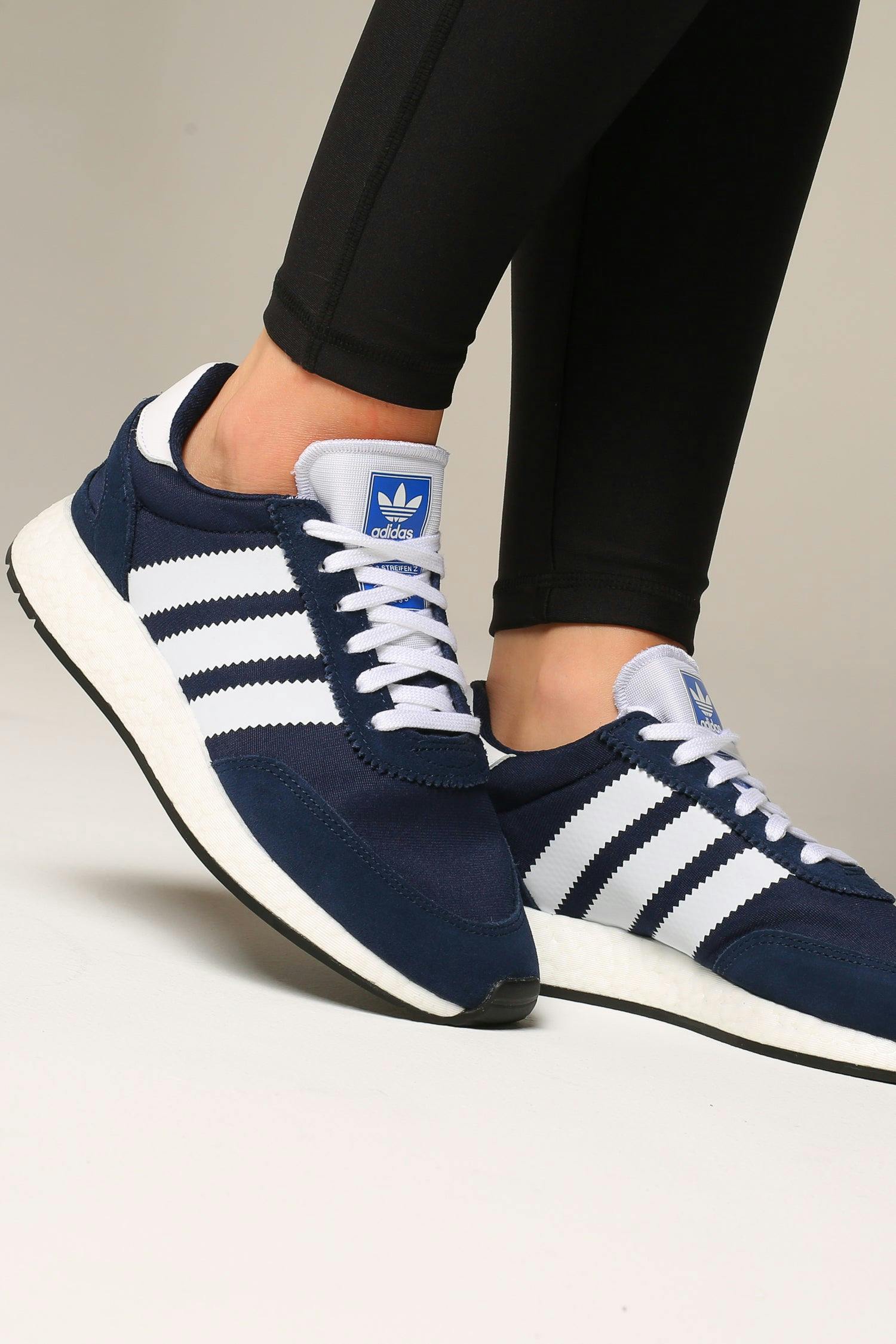 Adidas Women�s I5923 Navy/White Culture Kings NZ Adidas Women�s I5923 Navy/White Culture Kings NZ