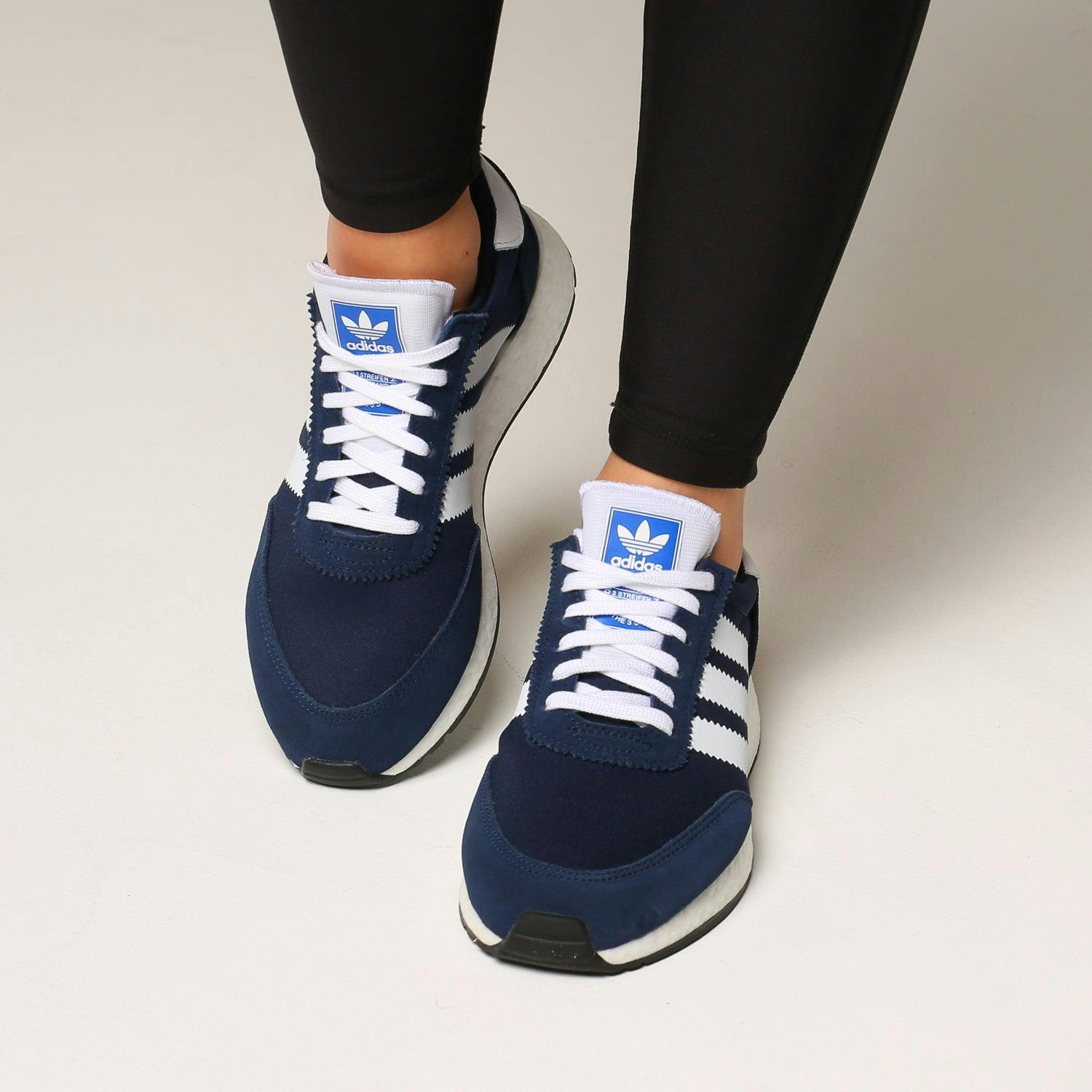 Adidas Women�s I5923 Navy/White Culture Kings NZ