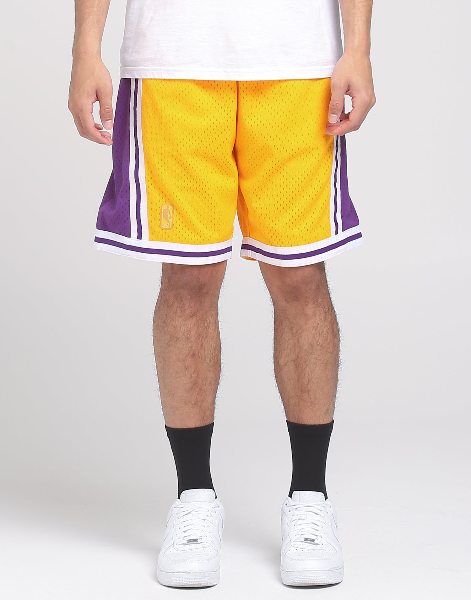 lakers mitchell and ness shorts