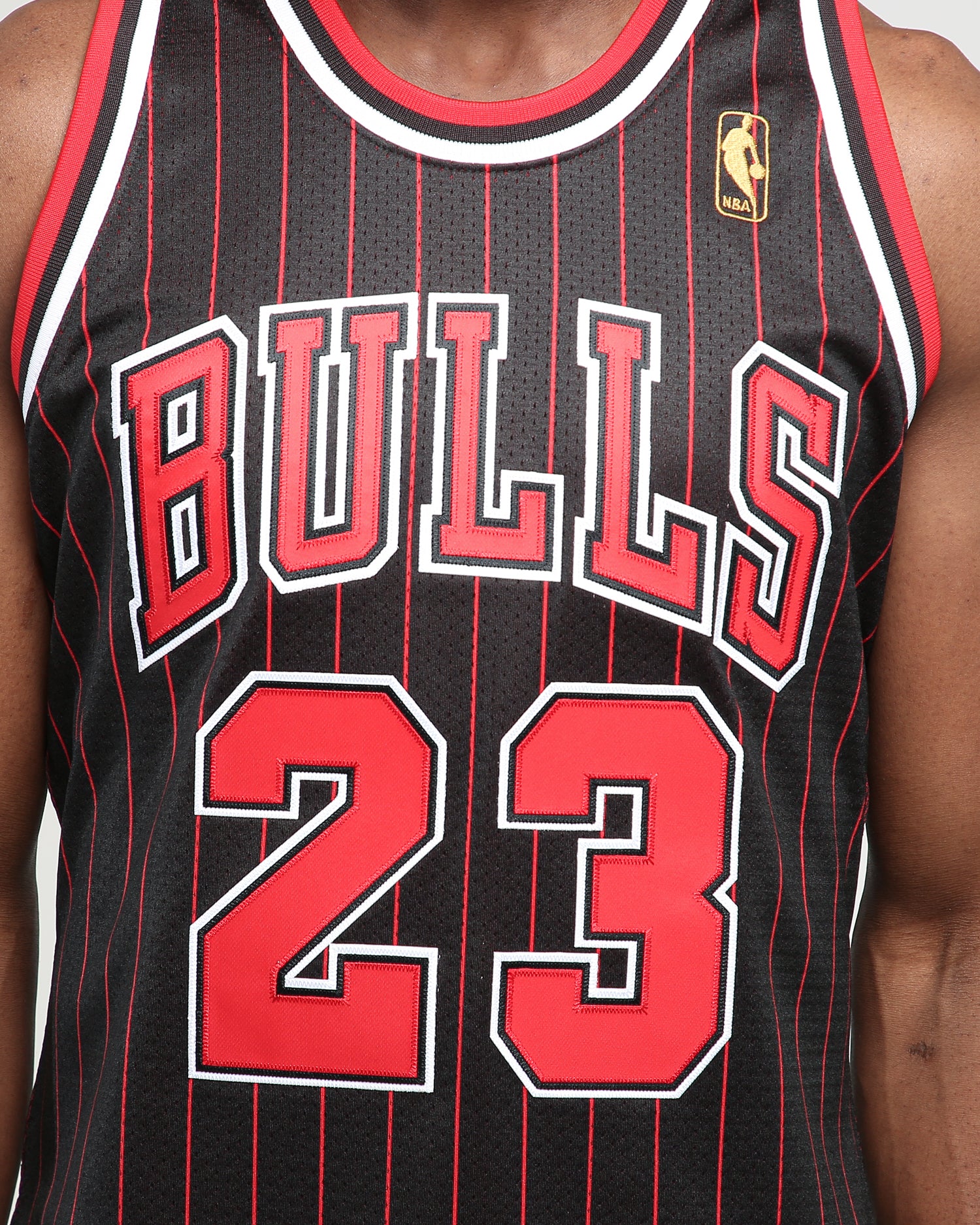 96 bulls jersey