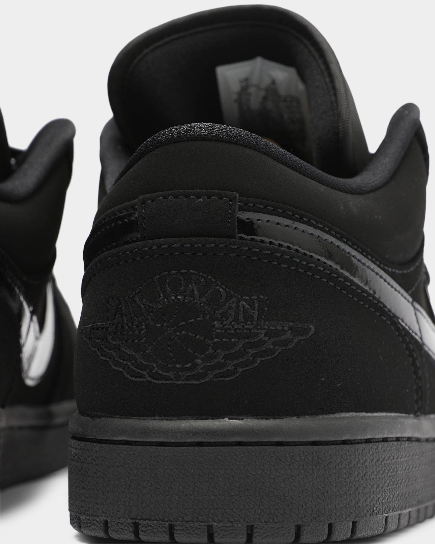 jordan low all black