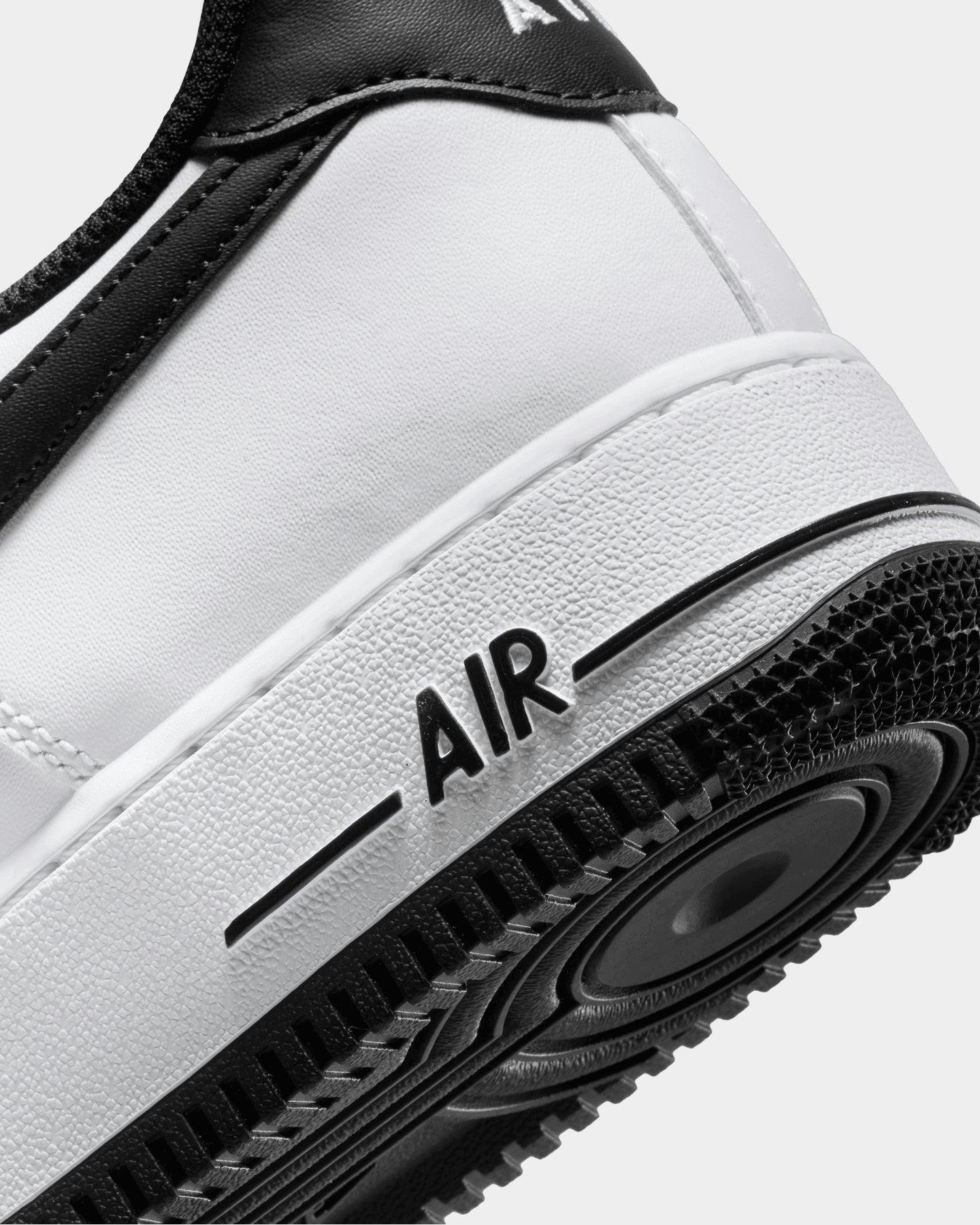Nike Air Force 1 '07 White/Black-White