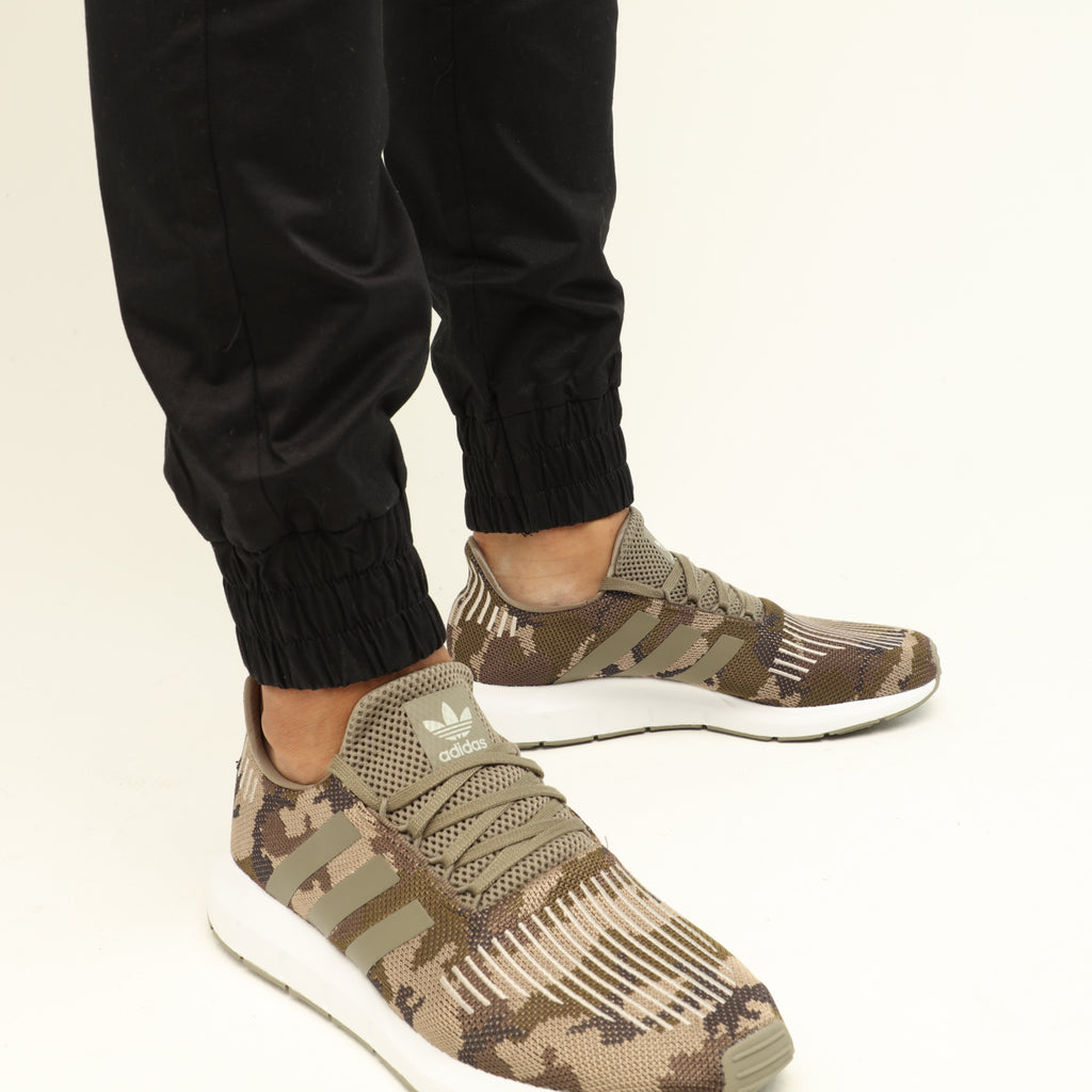 adidas swift run camo