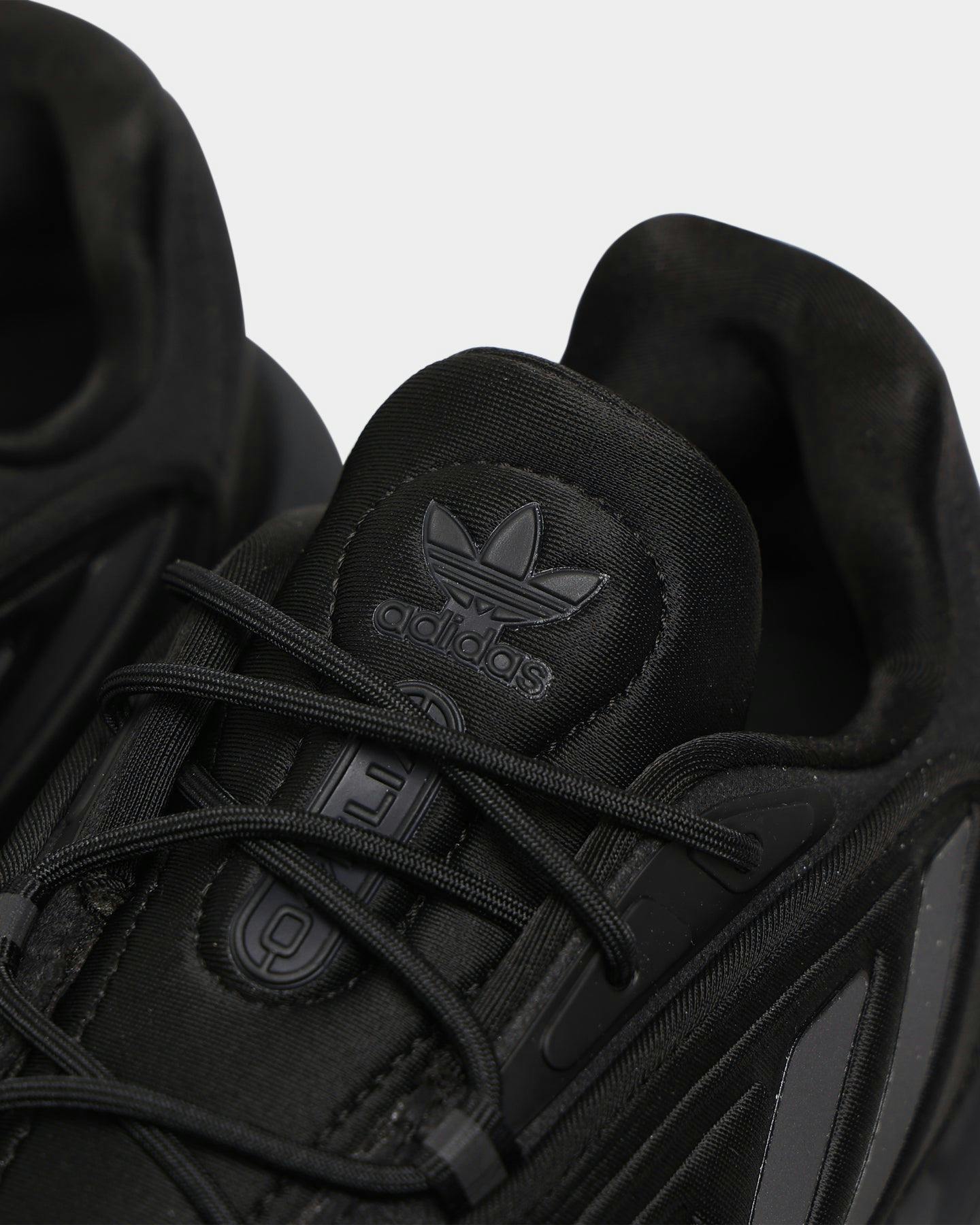 adidas originals ozelia black