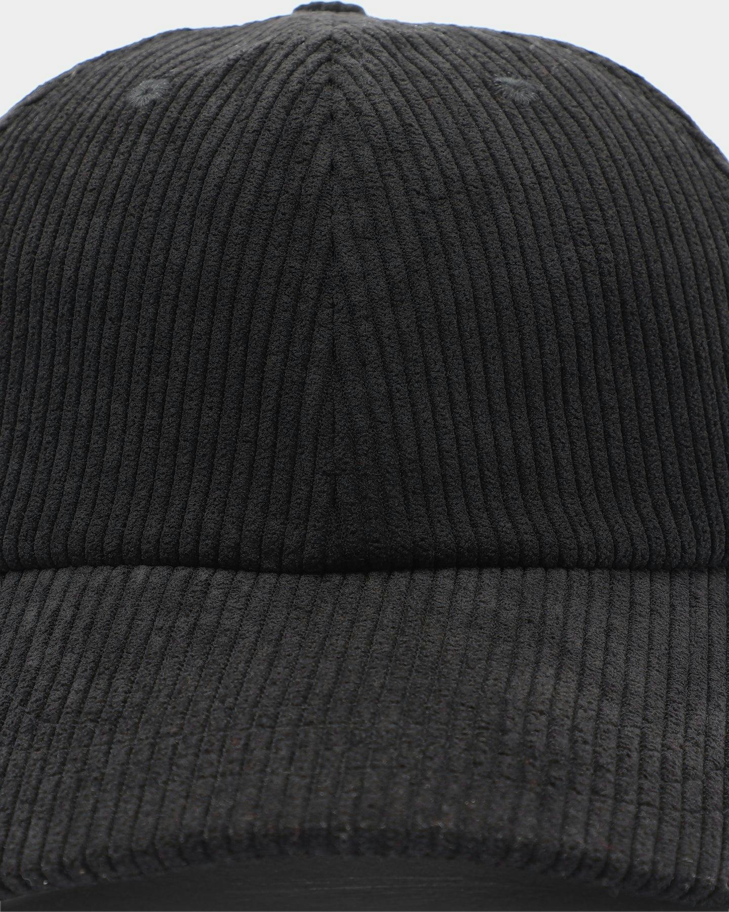 EN ES Corduroy Strapback Black