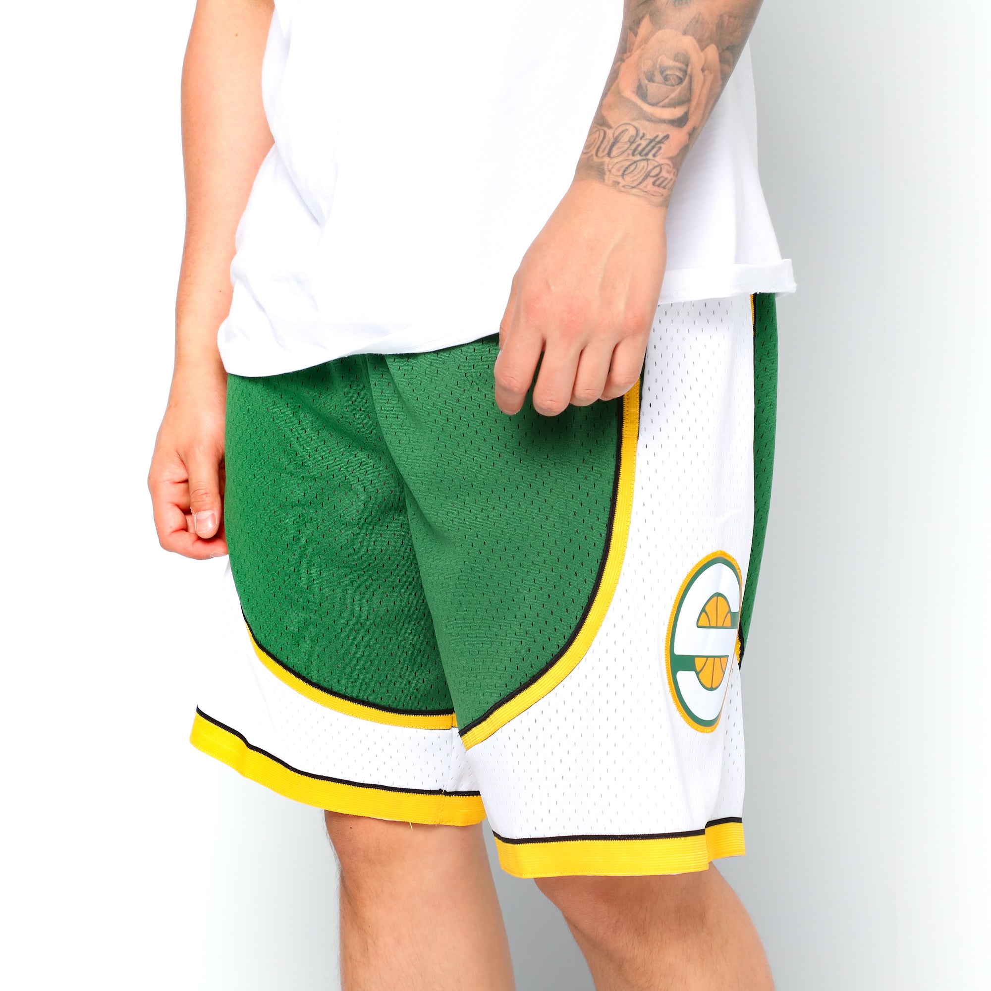 mitchell and ness seattle supersonics shorts