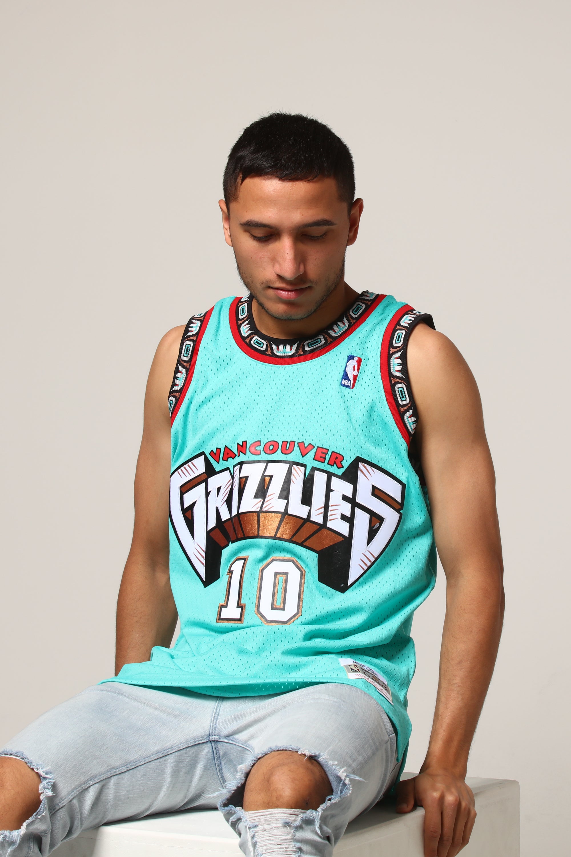 mike bibby grizzlies jersey