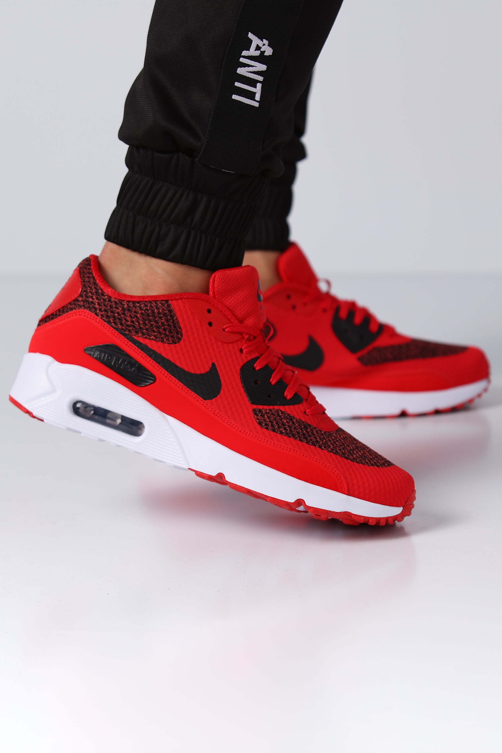 nike air max 90 ultra 2.0 essential red