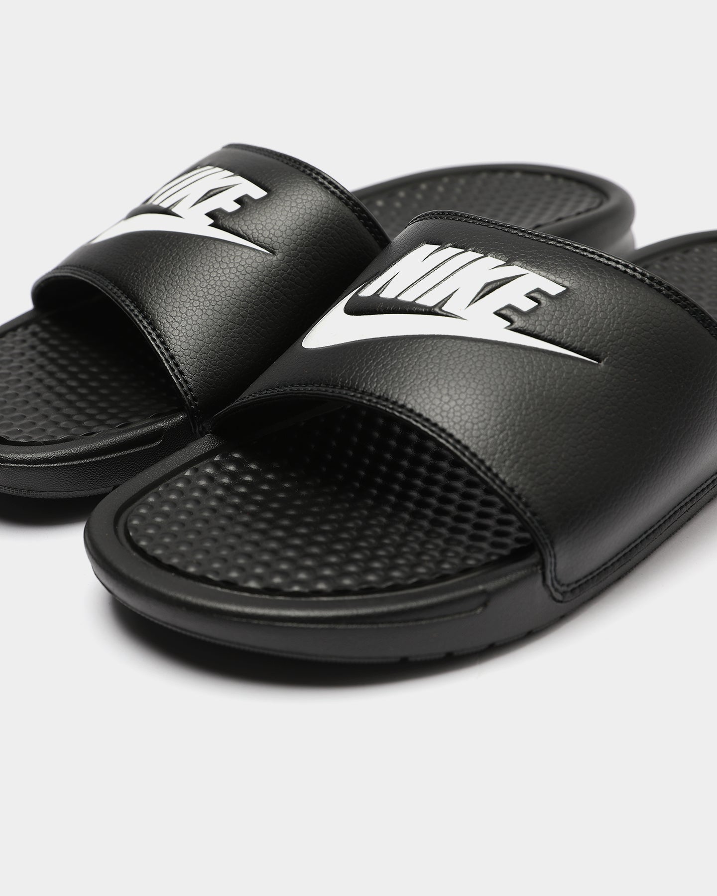 nike benassi slides nz