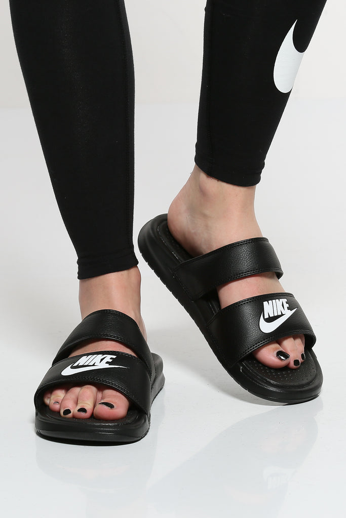 benassi nike