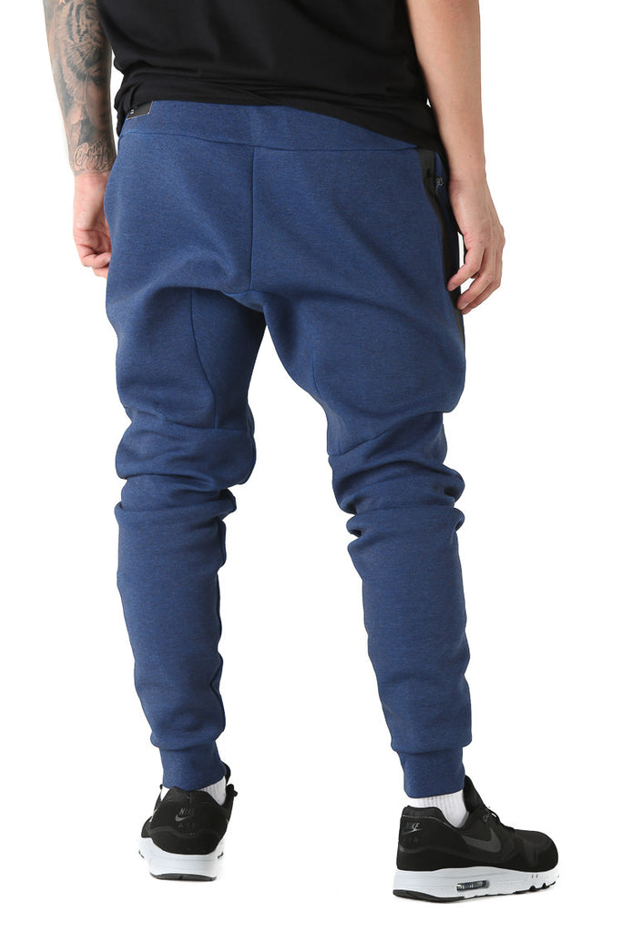 nike tapered joggers