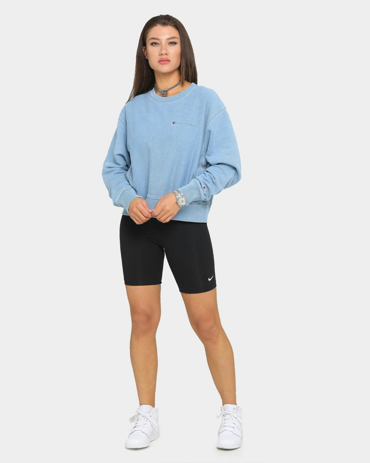 Champion Women's Reverse Weave Rebound BF Crew Chambray Washed | Culture  Kings NZ