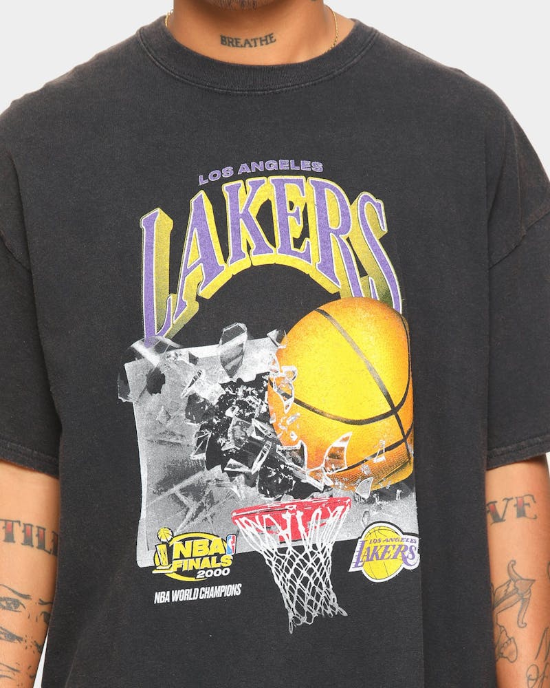 Mitchell Ness Men S Los Angeles Lakers Vintage Champs Rings Short Sl Culture Kings Nz